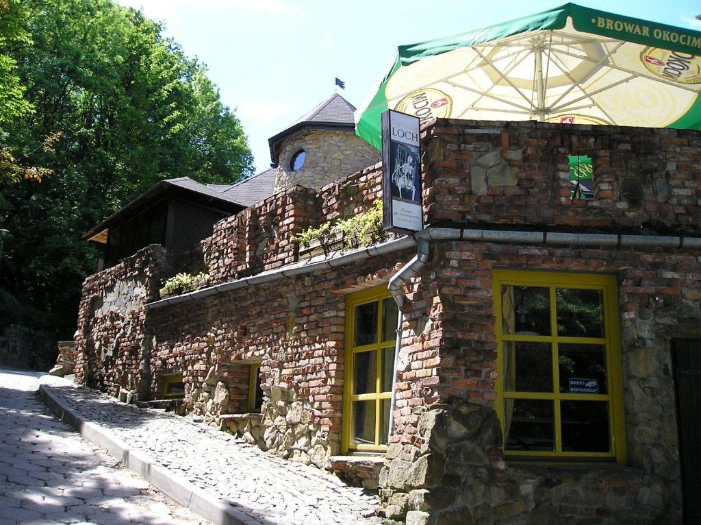 Hotel Podzamcze Tarnów Exterior foto